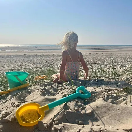 Campsite Neuf Dans Les Dunes, Acces Direct A La *